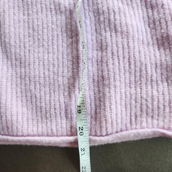 Velvet By Graham & Spencer Wool Yak Gigi Crew Neck Sweater Size XS NWT $198 - Picture 11 of 11